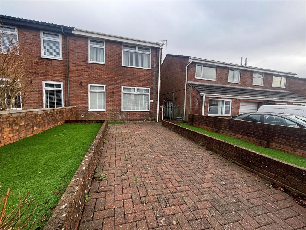 Main image of property: Heol Maerdy, Caerphilly