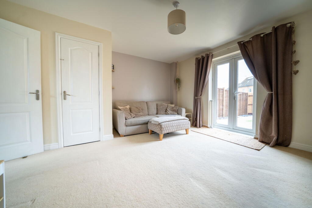 Ullswater, Carlton Colville, Lowestoft, NR33 8WG photo 3