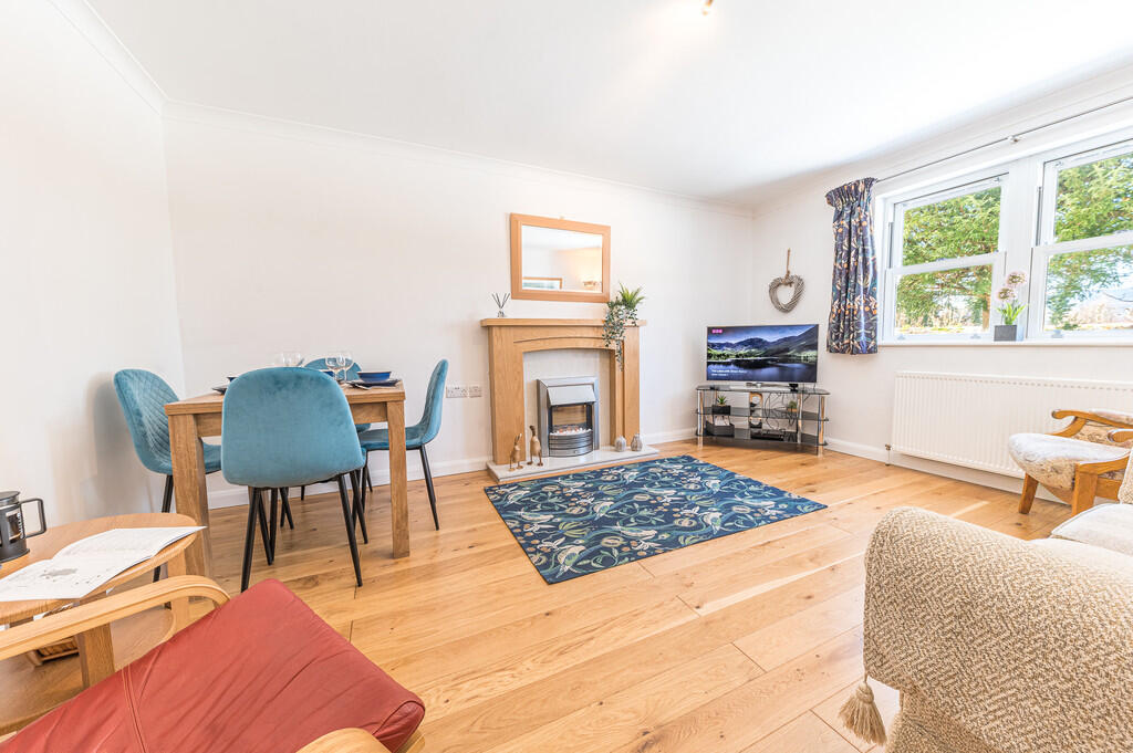 5 Elm Court, Elliott Park, Keswick, Cumbria, CA12 5NB photo 2