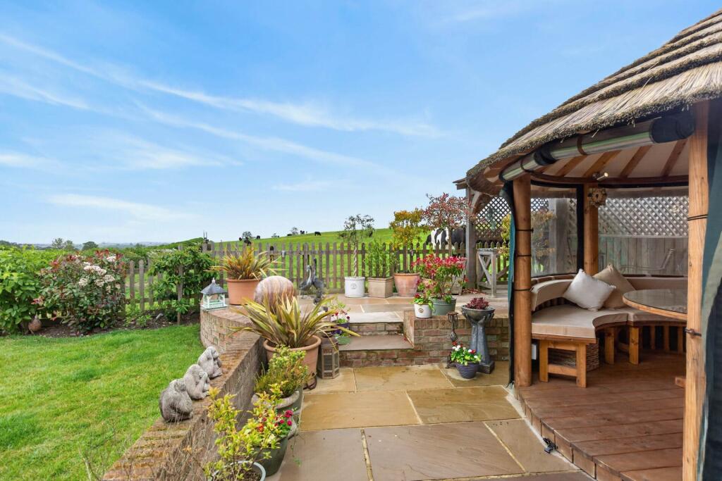 The Olde Barns, Whitchurch - View 3