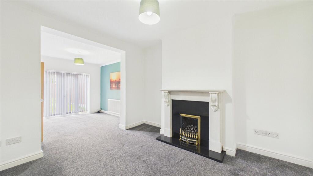 Main image of property: Stoneleigh Avenue, Acklam, Middlesbrough, TS5