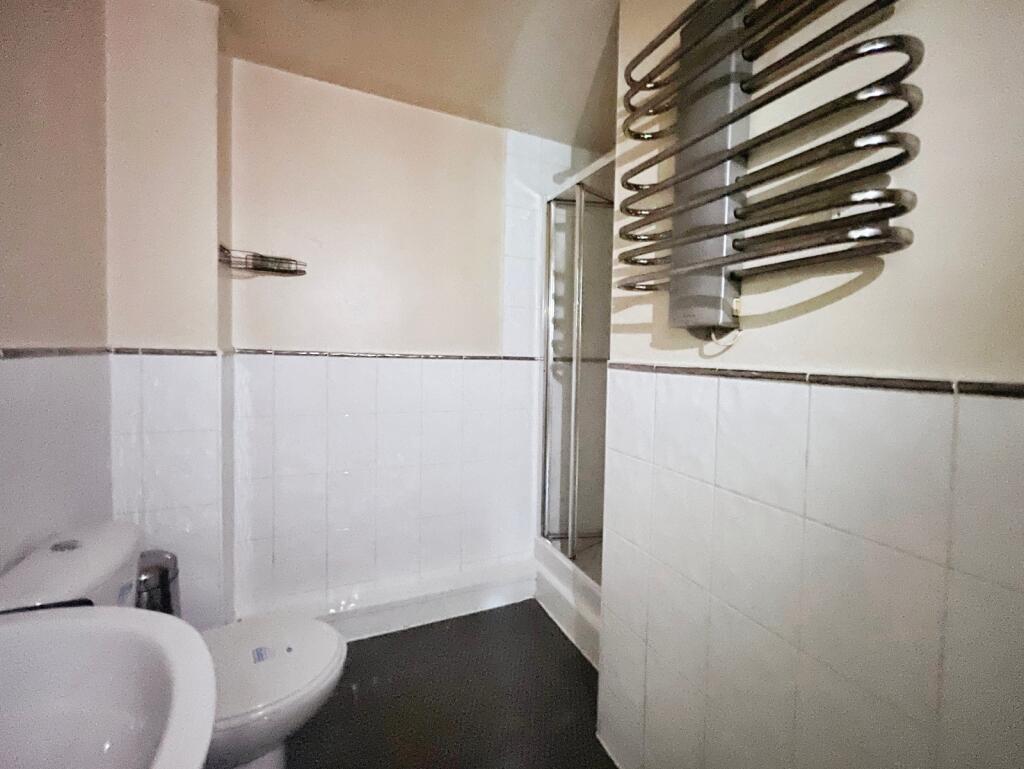 Apartment in Southampton - View 5