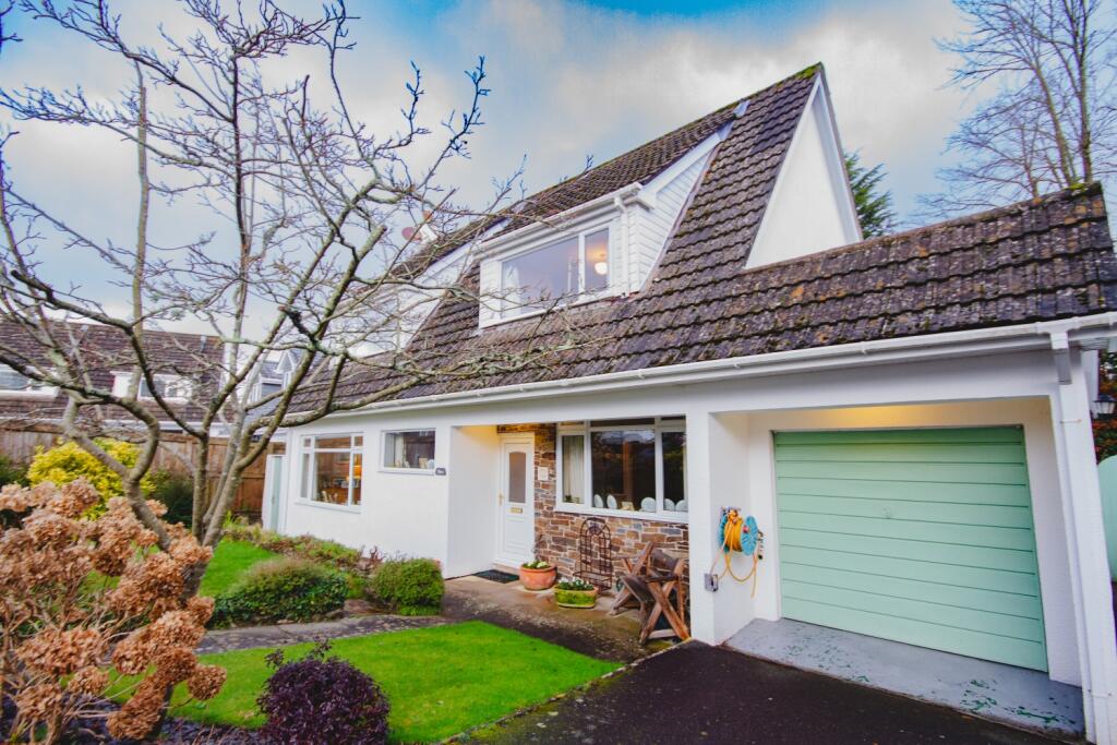 Main image of property: 9 Crinnis Wood Avenue, Carlyon Bay, St. Austell