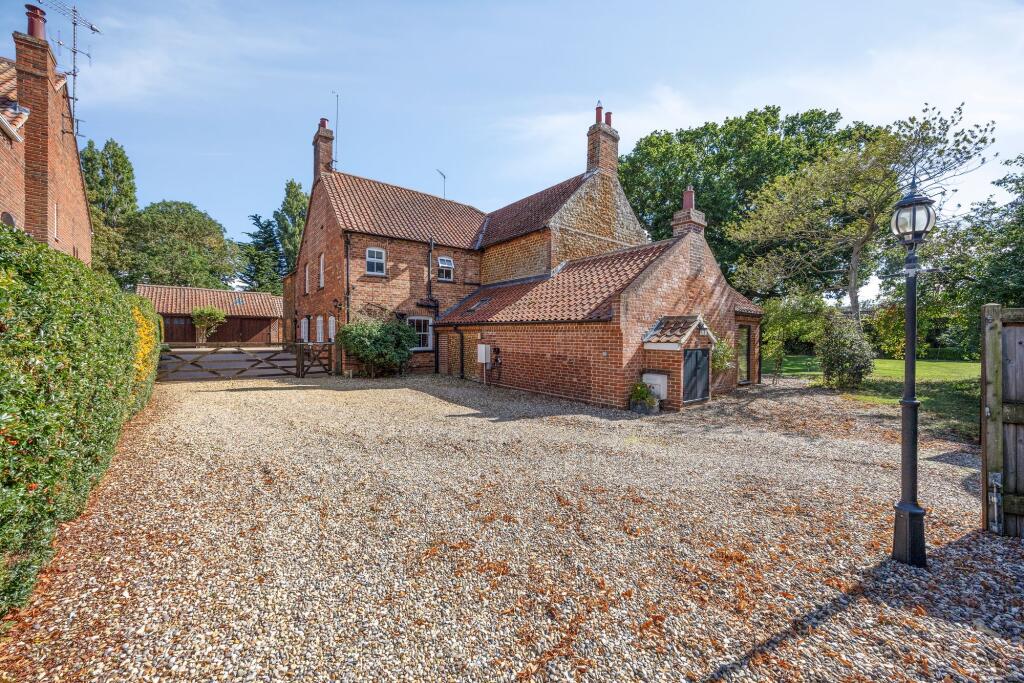 House in King's Lynn and West Norfolk, Heacham - View 4