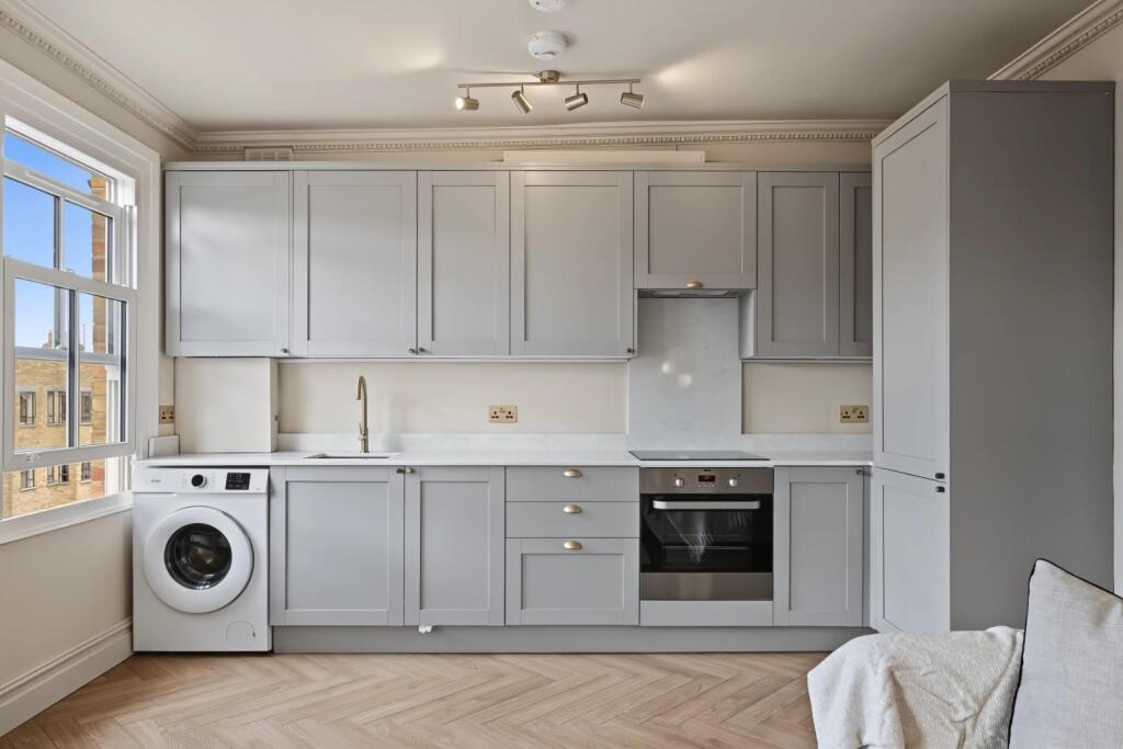 Apartment in London - View 4