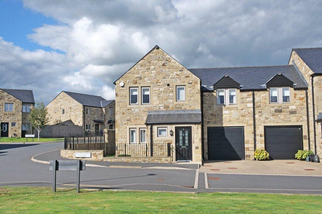 5 Higher Raikes Avenue, Skipton, North Yorkshire, BD23 1FG photo 2