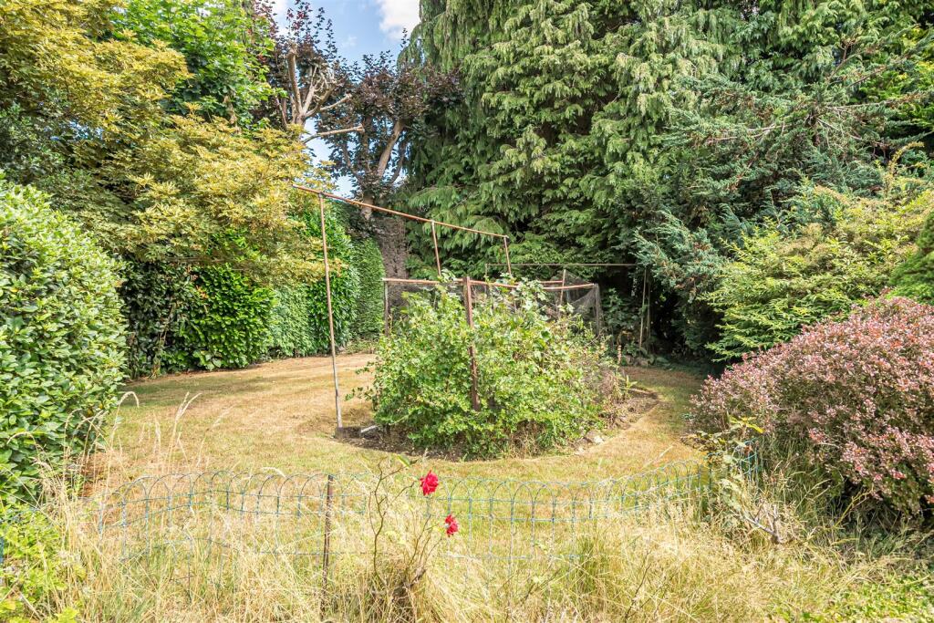 Ballantyne Drive, Kingswood photo 4