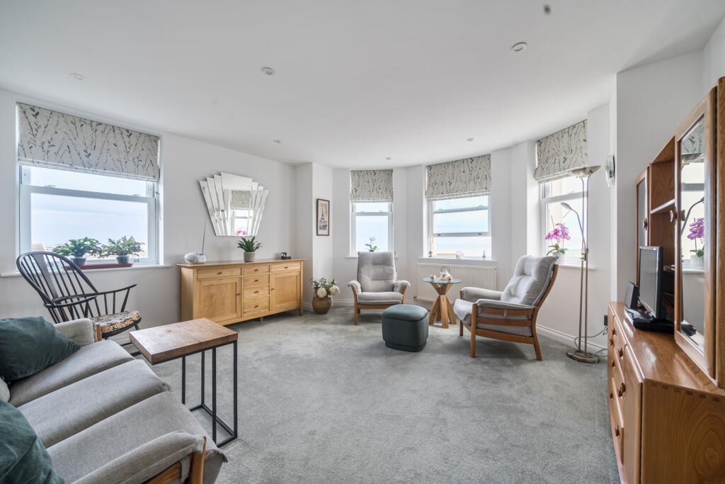 Main image of property: Seascape, 33 Atlantic Way, Westward Ho, Bideford, Devon, EX39