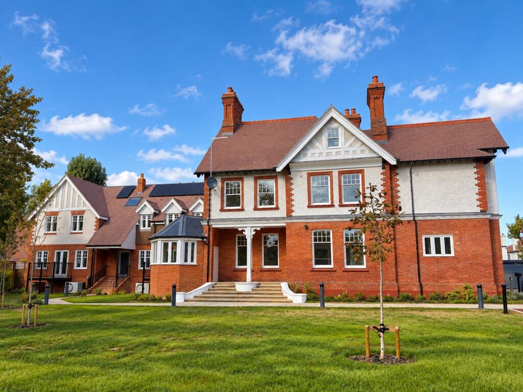 Main image of property: Hermitage Place, Bath Road, Taplow, Maidenhead