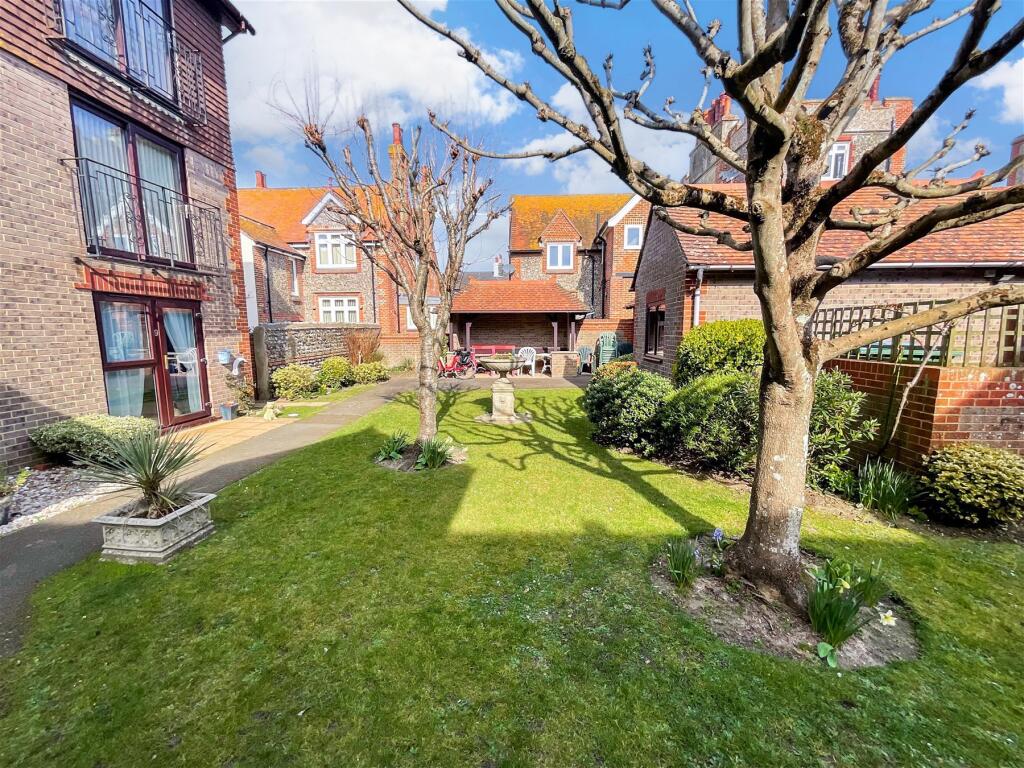House in Lewes, Seaford
