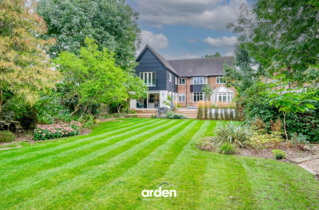 Alderbrook Road, Solihull, B91 photo 2