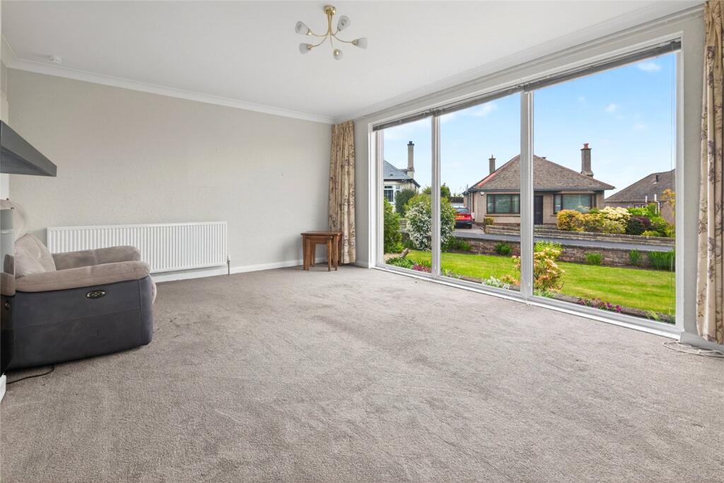 House in Edinburgh, Liberton - More