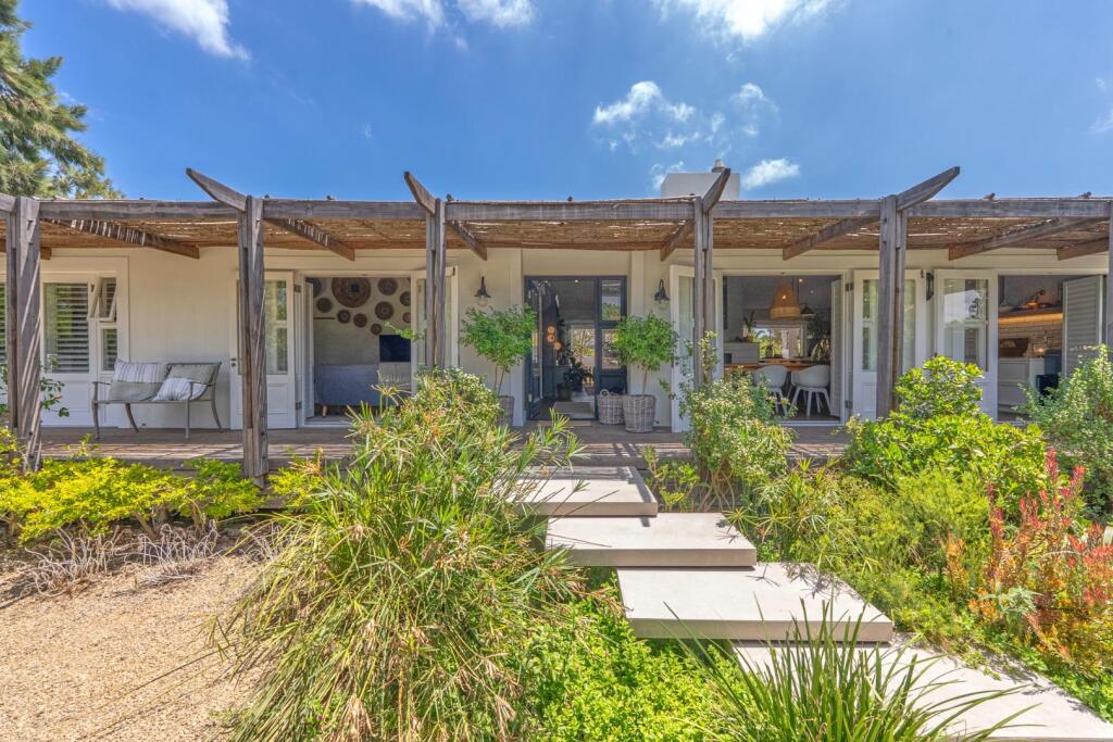 Main image of property: Limpopo, Blouberg