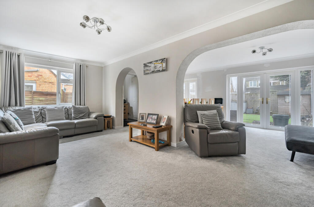 House in Swindon, Wroughton - View 4