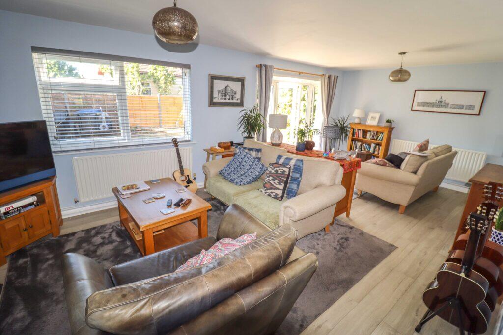 Fishery Lane, Hayling Island photo 4