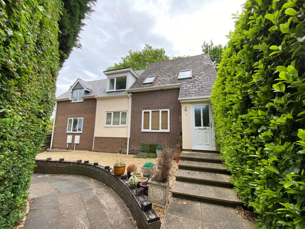 Main image of property: King Alfred Drive, Didcot, OX11