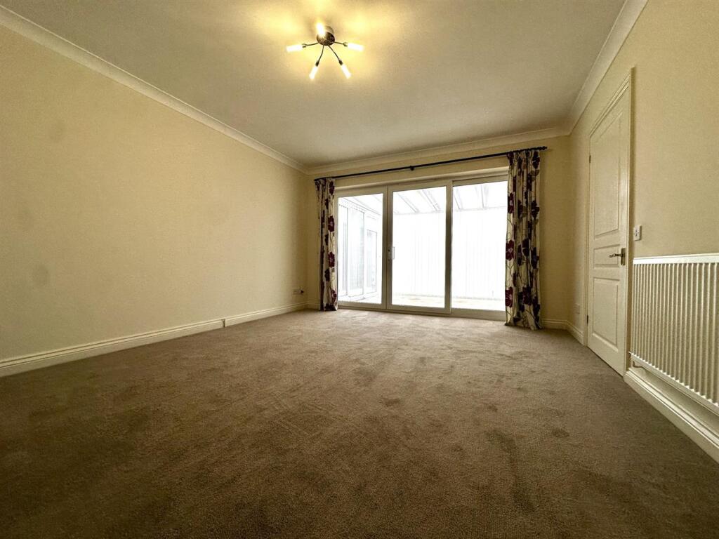 House in Swindon - View 3