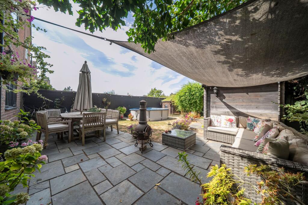 House in Salisbury - View 4