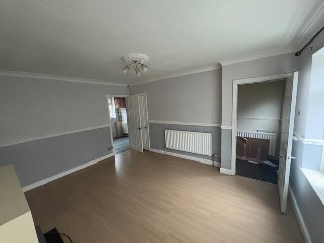 House in Leeds, West Yorkshire - More
