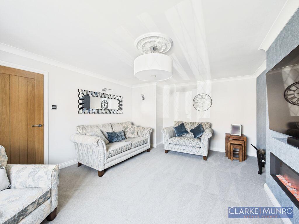 House in Billingham, Stockton-on-Tees - More
