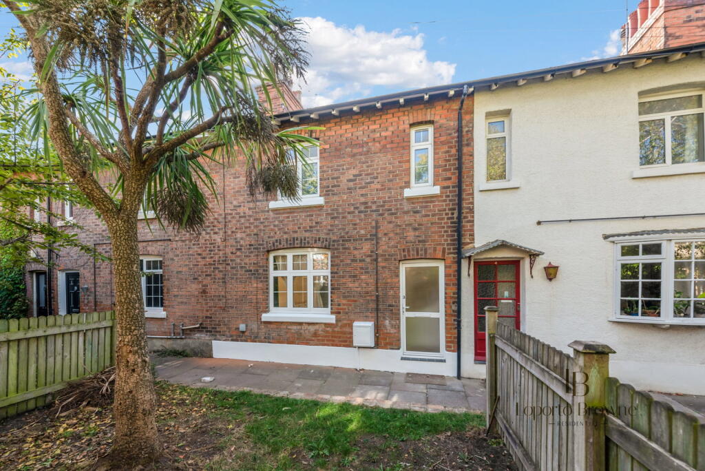 House in London - More