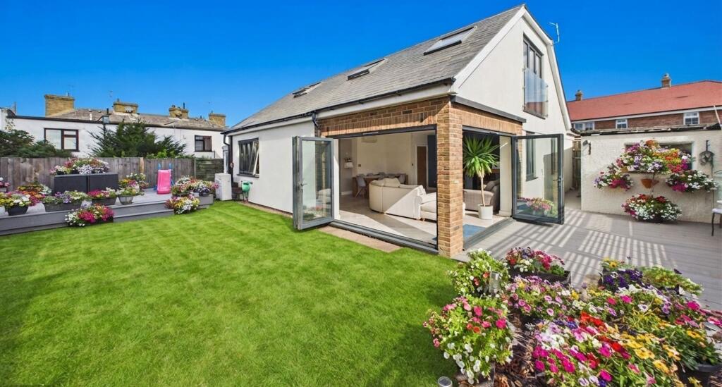 House in Dartford, Wilmington