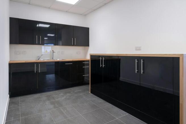IW160325CA396.jpg