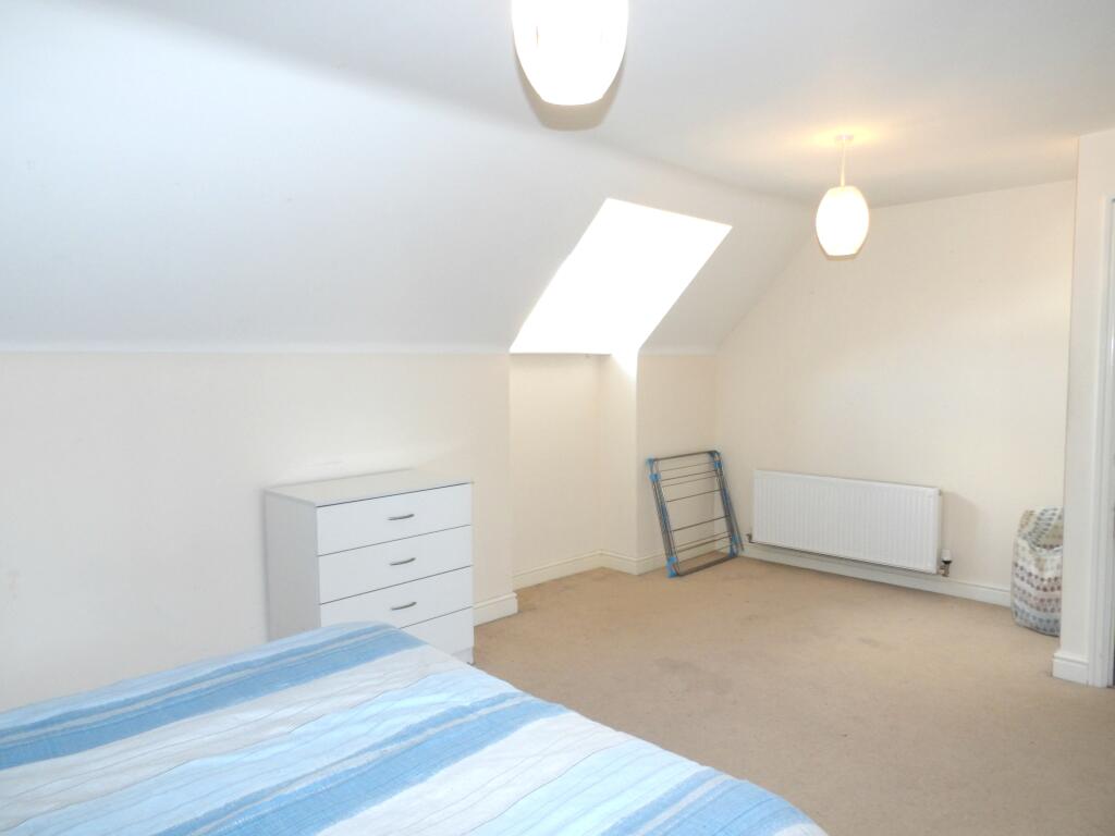 Apartment in Nottingham - More