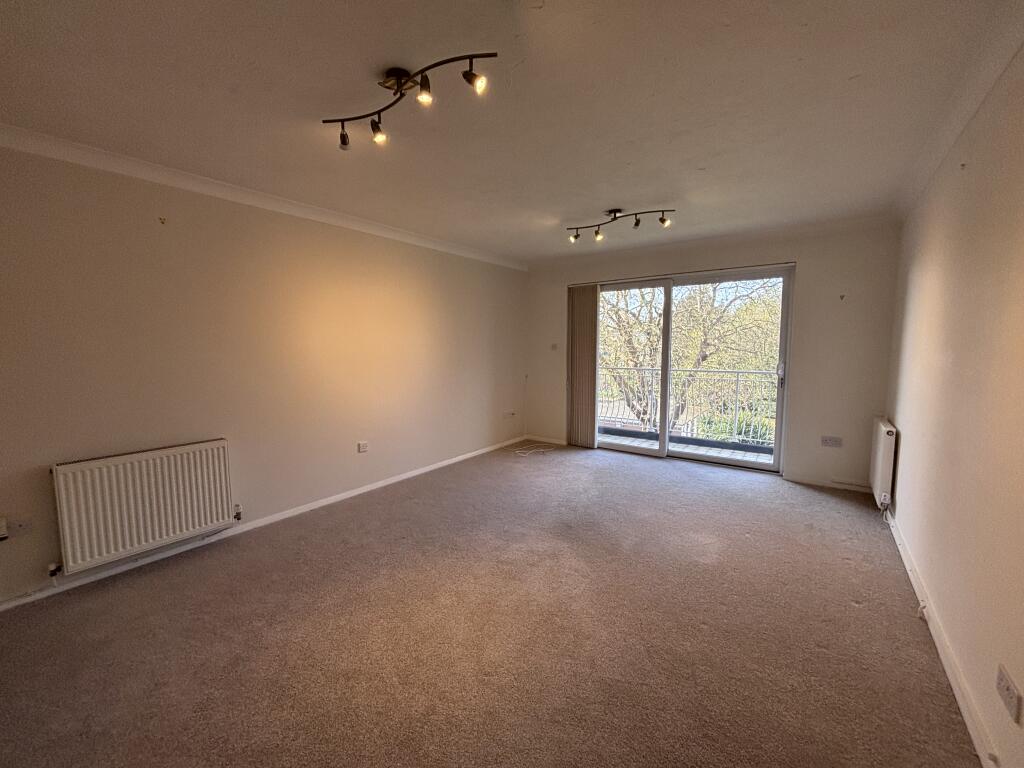 Additional image 19 of Lindsay Road, Westbourne