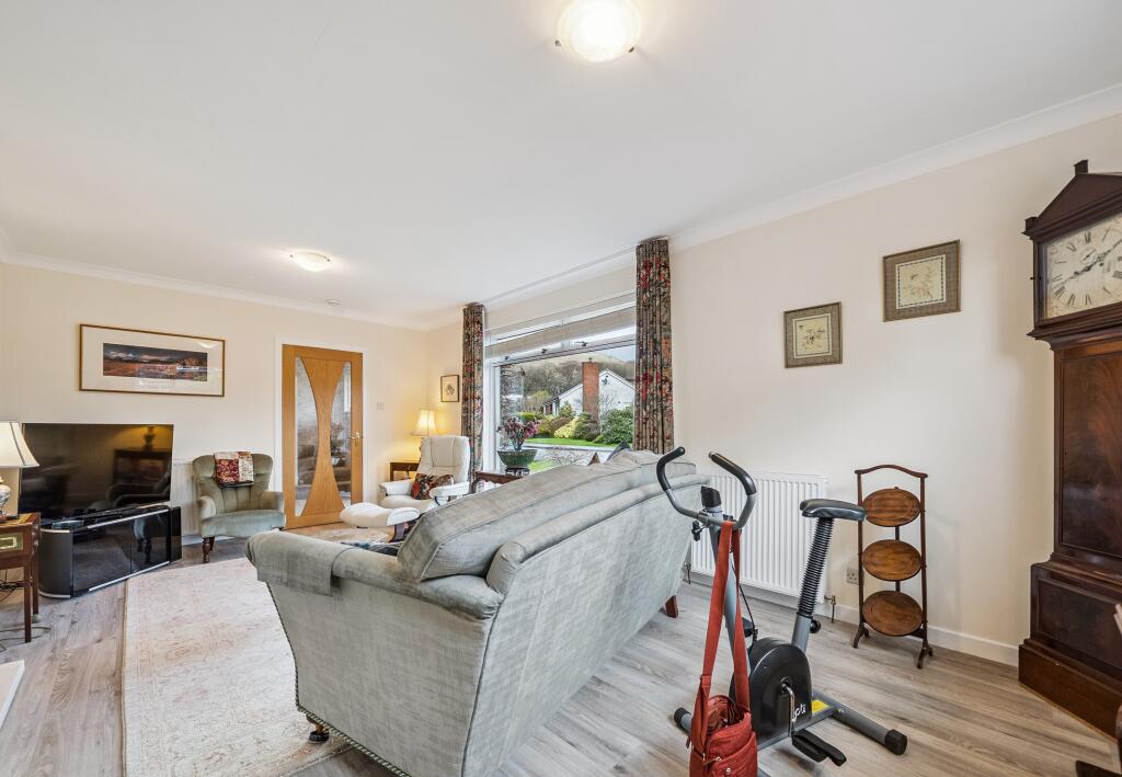 House in Tillicoultry, Clackmannanshire - View 3