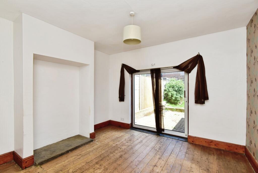 Moorfield Avenue, Biddulph, Stoke-on-Trent, Staffordshire, ST8 - Ansicht 5