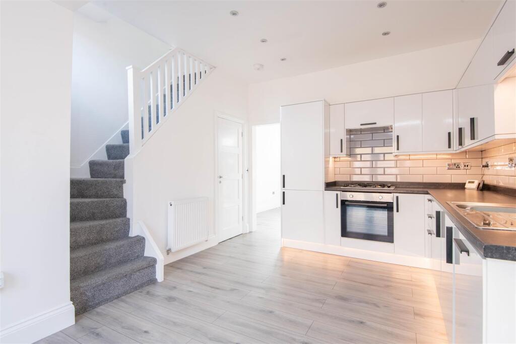 Tennyson Road, Preston - View 3