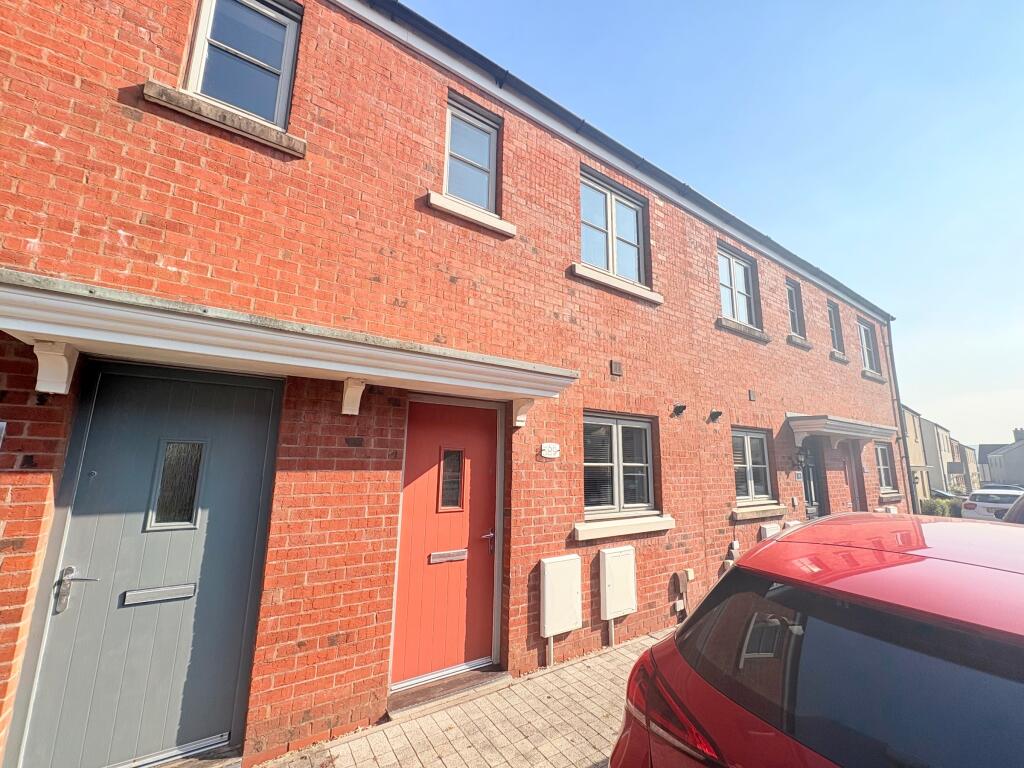 Main image of property: Lon Y Grug, Llandarcy, Neath