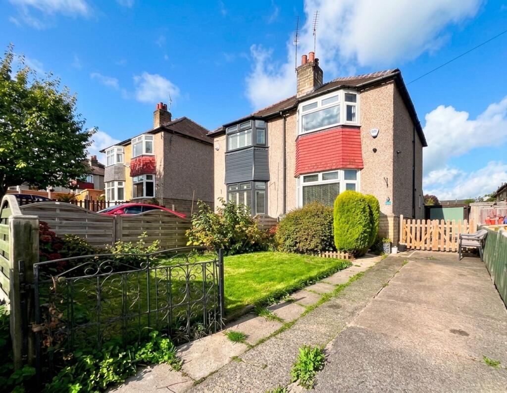 Main image of property: Warneford Rise, Huddersfield, HD4