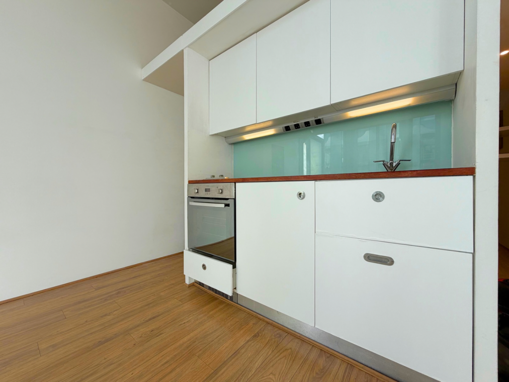 Apartment in Manchester - More