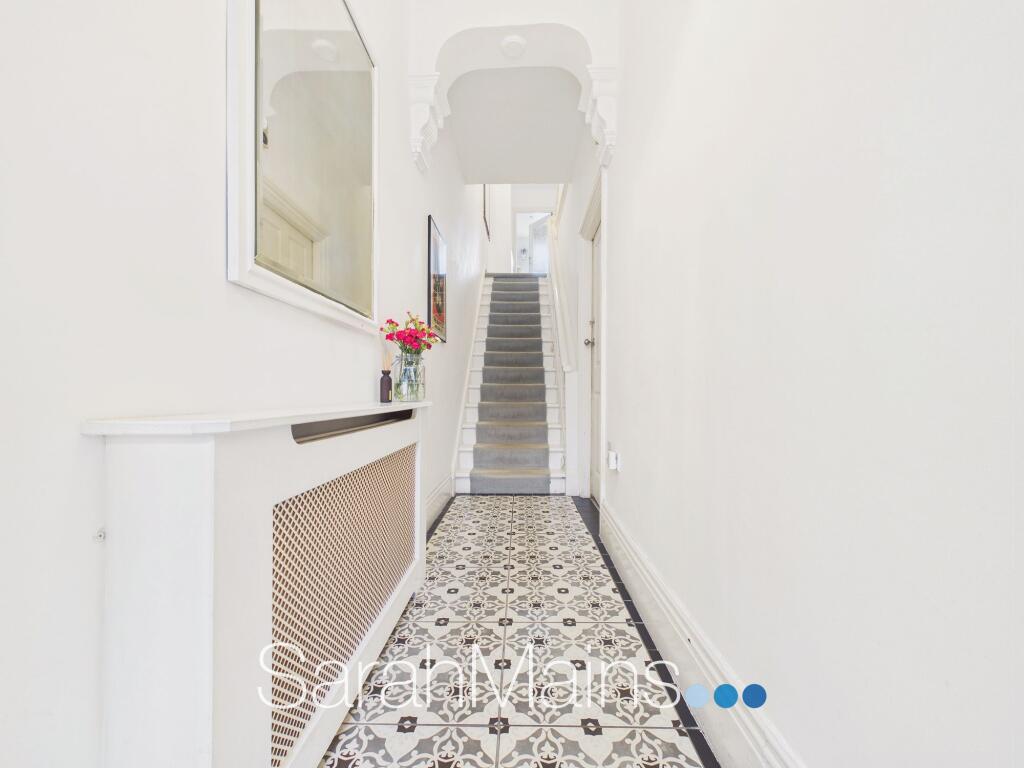 House in Newcastle upon Tyne - View 5