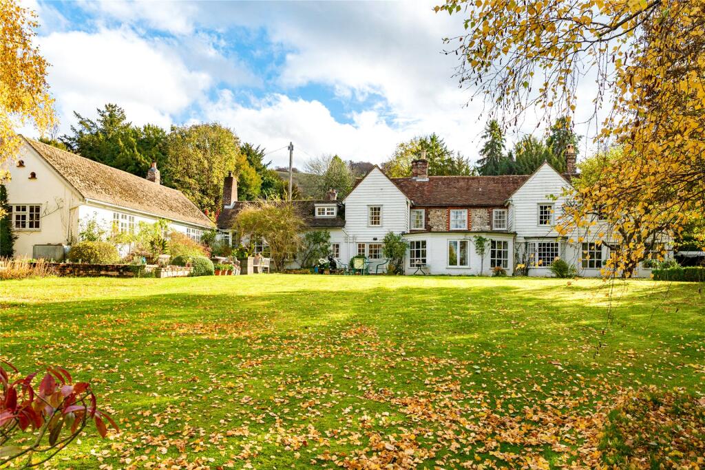 Main image of property: Whiteleaf, Princes Risborough, Buckinghamshire, HP27