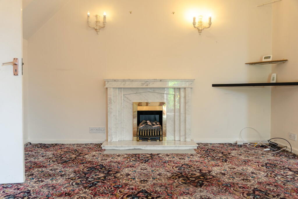 House in Stockport - View 5