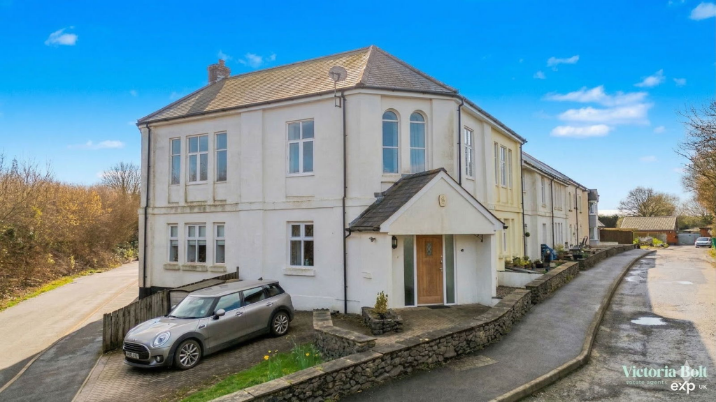 Main image of property: Wrangaton, South Brent