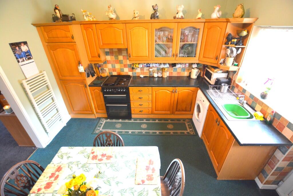 House in Tameside, Greater Manchester - View 4