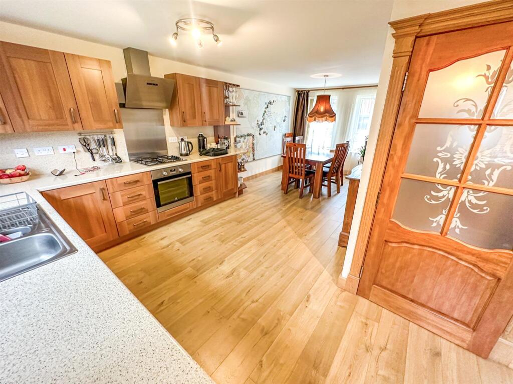 House in Corby - View 3