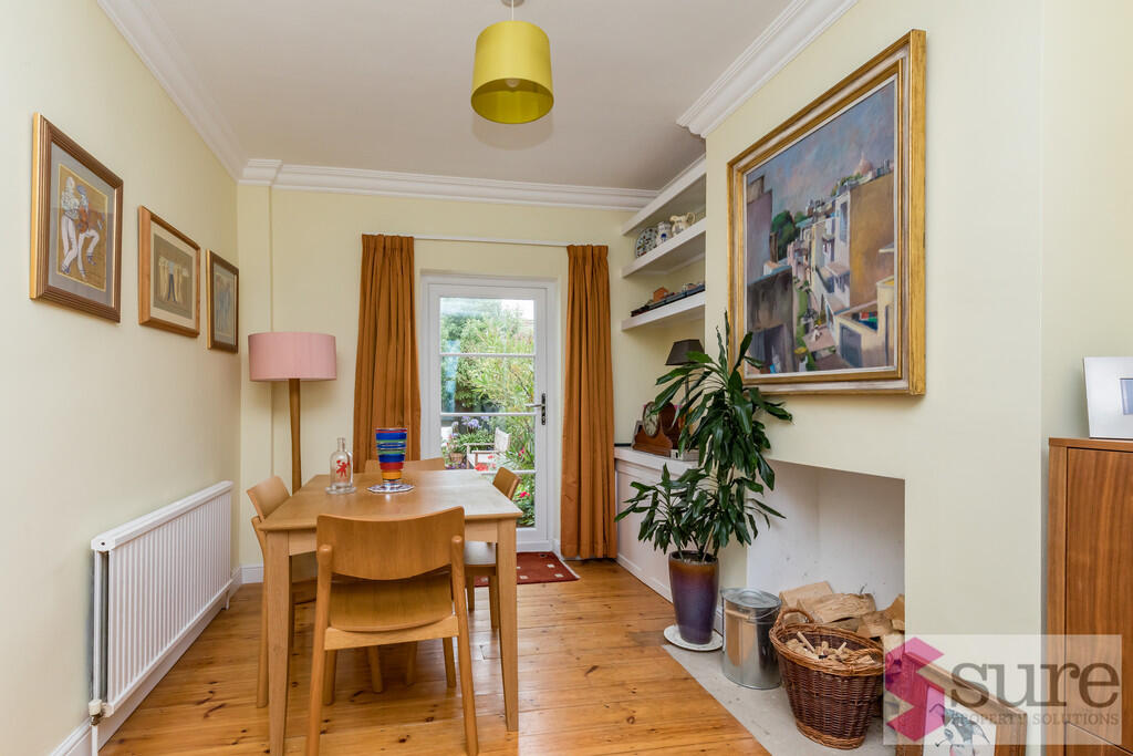 House in Brighton - View 3