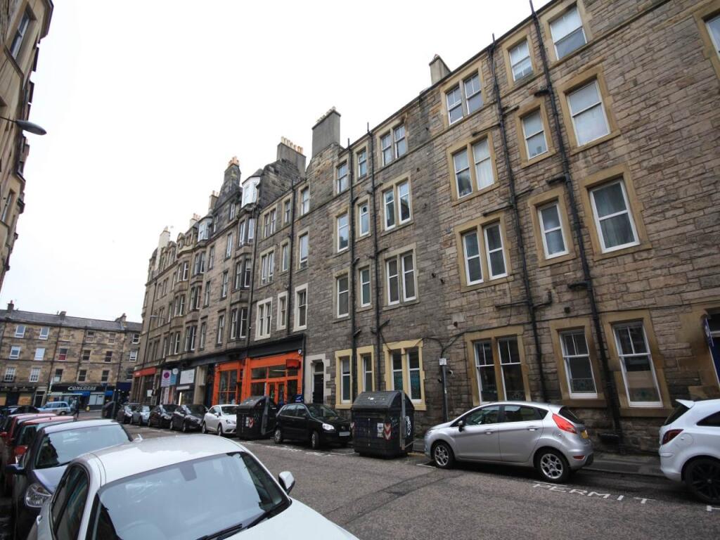 Main image of property: Lochrin Place, Tollcross, Edinburgh, EH3