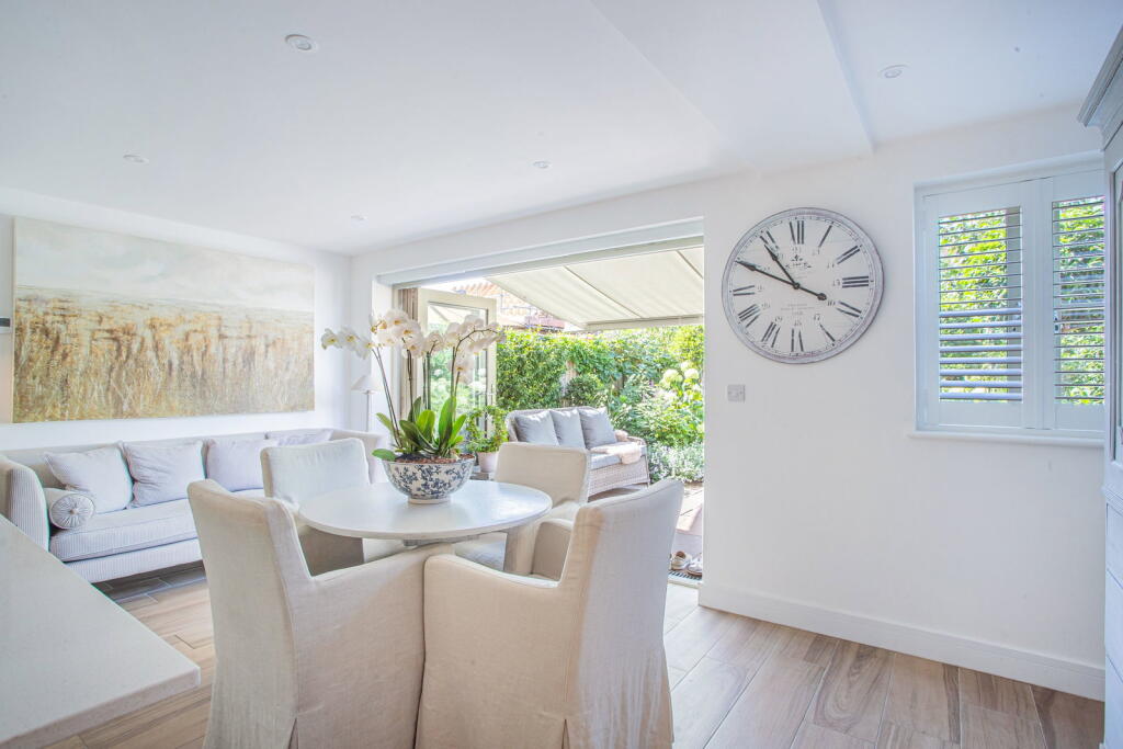 House in Cotswold, Tetbury - View 4