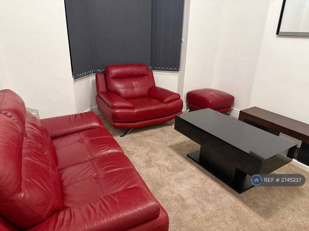 1 bedroom house share for rent
