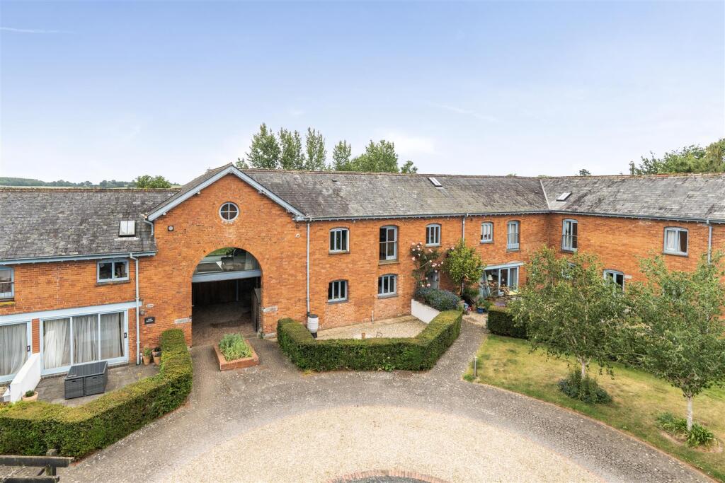 Main image of property: Rewe Barton, Rewe, Exeter