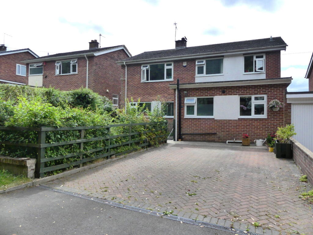 Main image of property: Mile End Road, Newton Abbot, TQ12 1RW