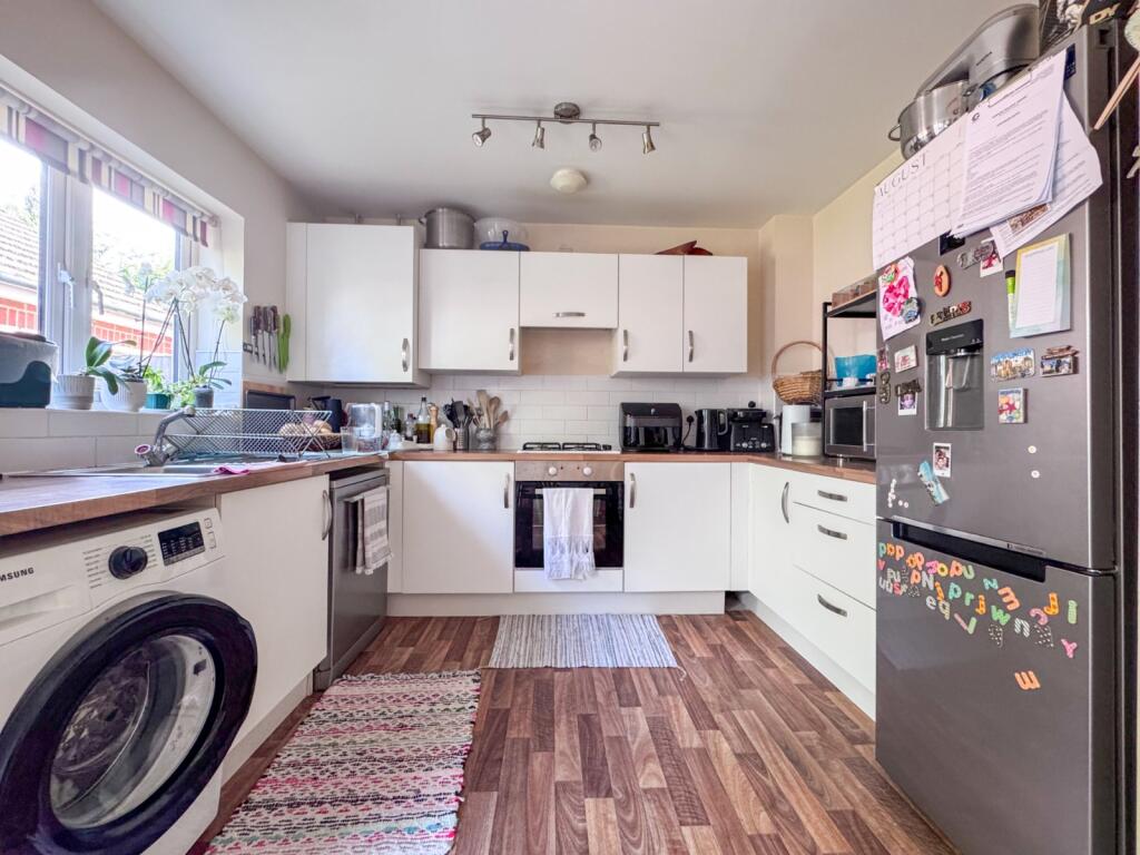 Medlar Close, Almondsbury, Bristol, BS10 photo 4