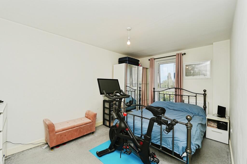 Apartment in London - View 4
