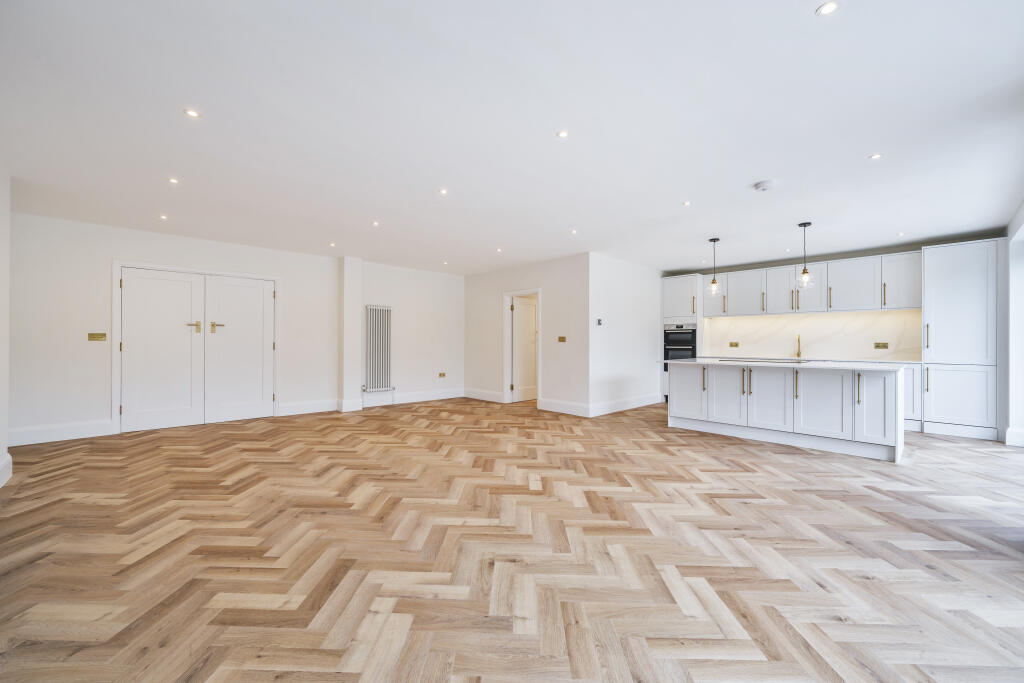 Pound Court Drive, Orpington, BR6
